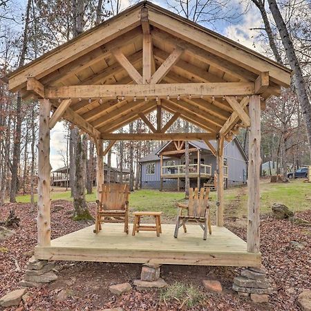 Vila Creek-View Getaway With Deck, Yard, And Fire Pit! Summerville Exteriér fotografie